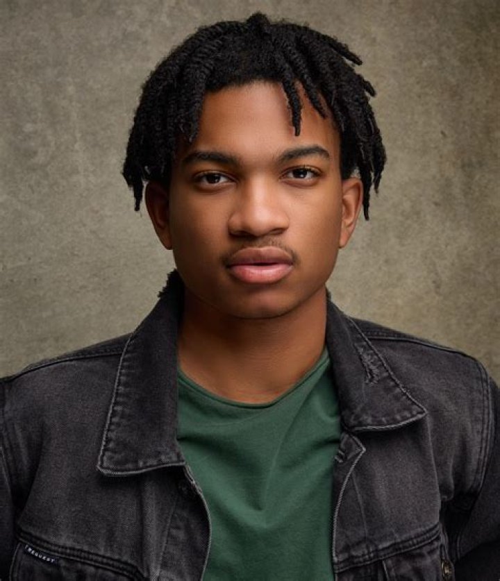 Andre Robinson career and net worth