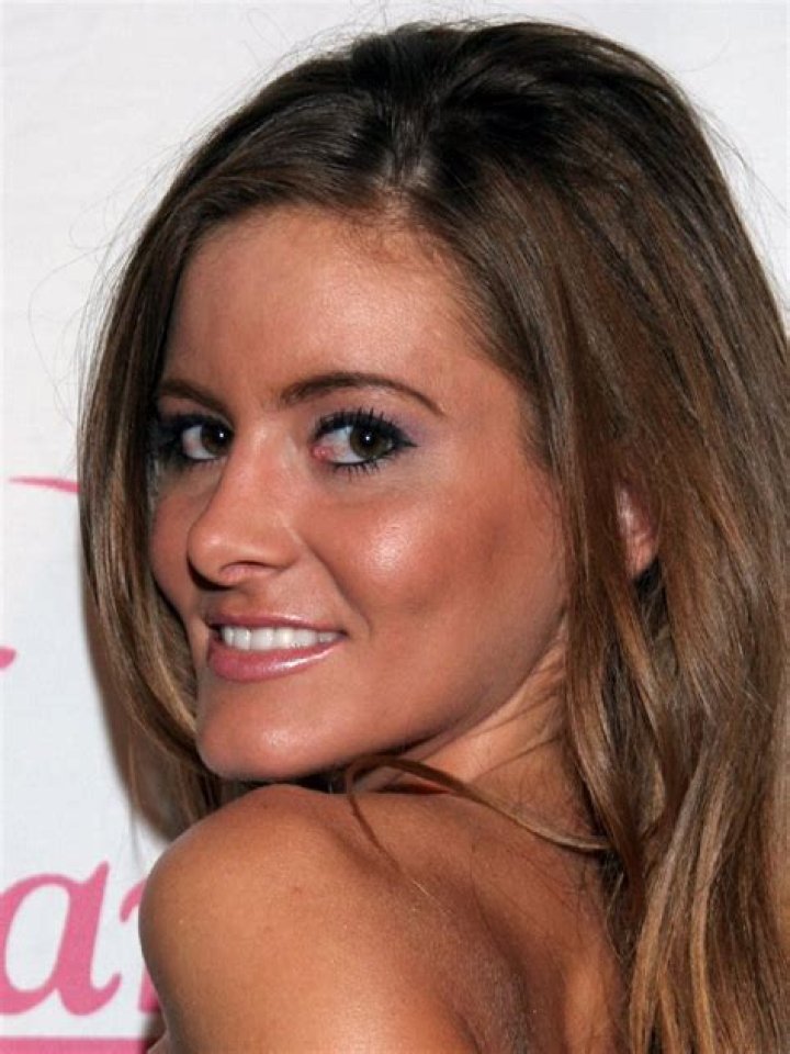 Holly Weber Bra Size, Age, Weight, Height, Measurements