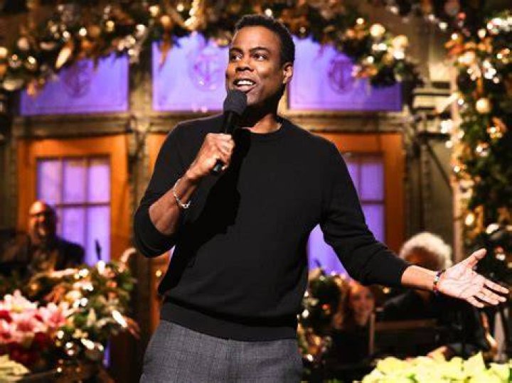 How much does Chris rock make per show? he makes approx $100k per standup comedy show