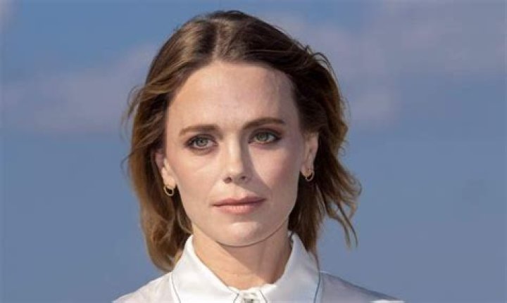 Katia Winter Bra Size, Age, Weight, Height, Measurements