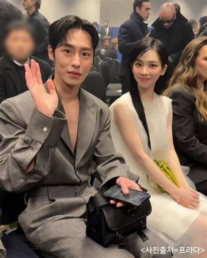 Lee Jae Wook height is 6 feet 1 inches tall