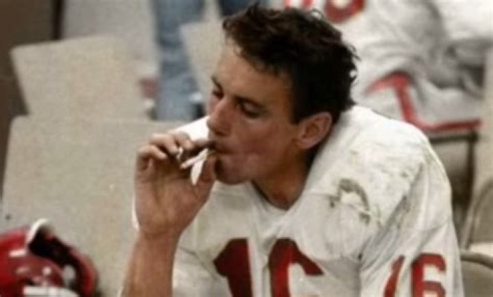Len Dawson cigarette photo at Super Bowl 3 len dawson cig