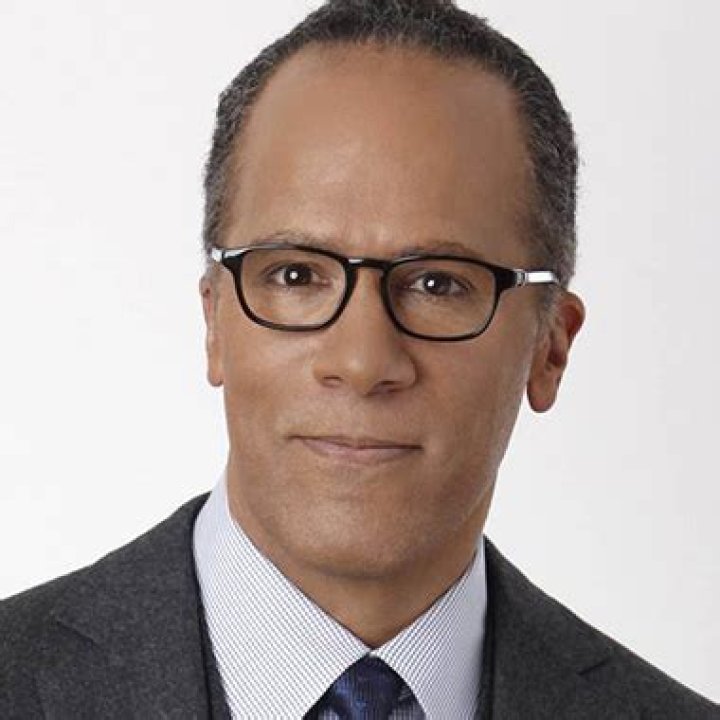 Lester Holt Biography