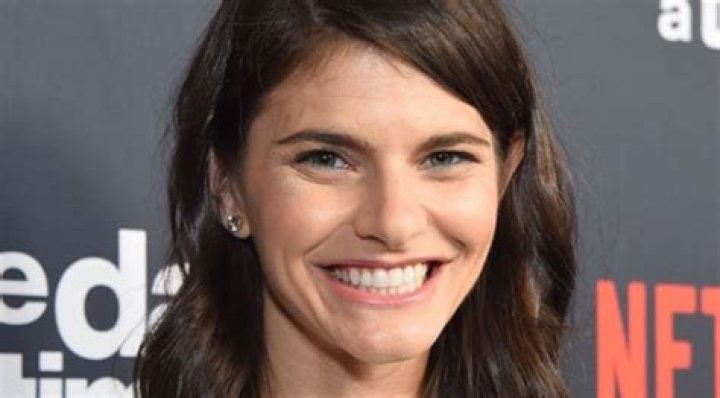 Lindsey Kraft Net Worth