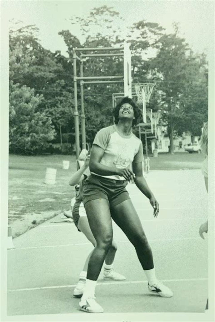 Lusia Harris