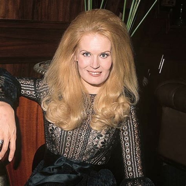 Lynn Anderson