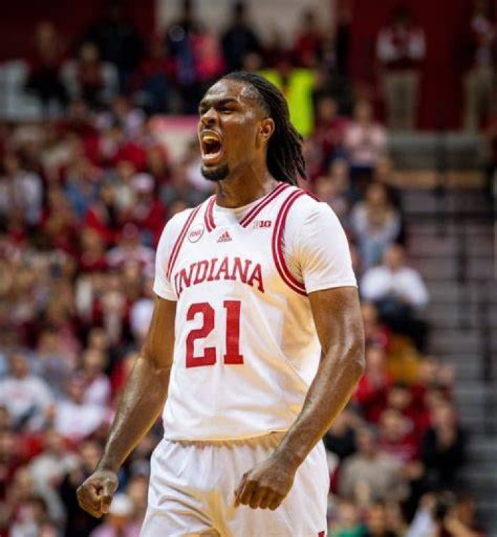 Mackenzie Mgbako career