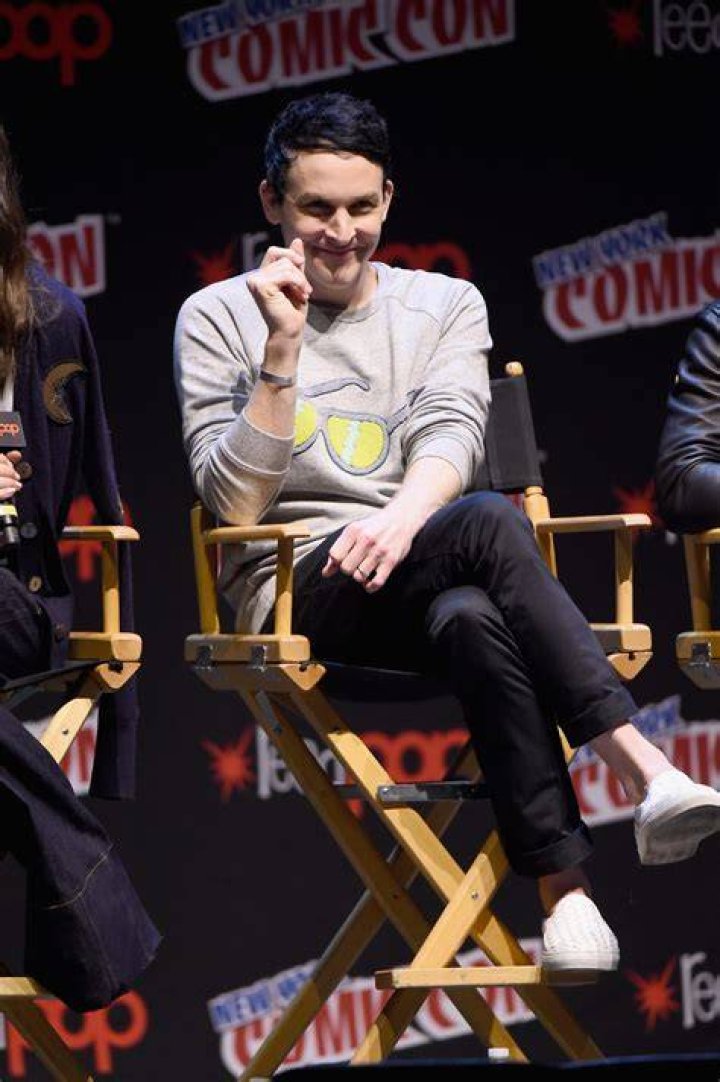 Robin Lord Taylor Age, Weight, Height, Measurements