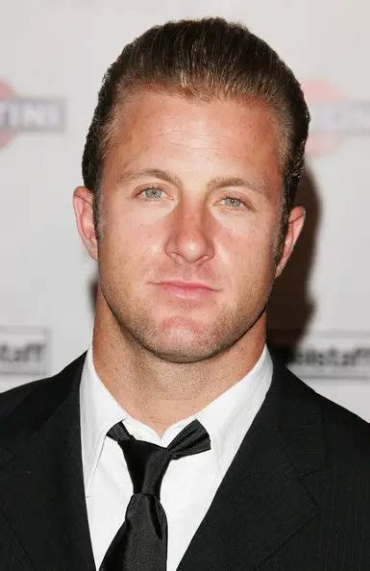 Scott Caan Age, Weight, Height, Measurements