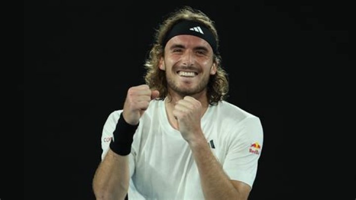 Stefanos Tsitsipas house: Where does Stefanos Tsitsipas live? 1 Stefanos