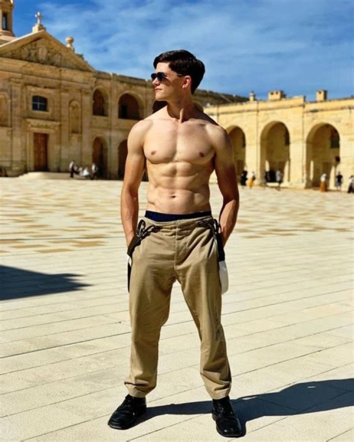 Tom Prior Six Pack Tom Prior Six Pack