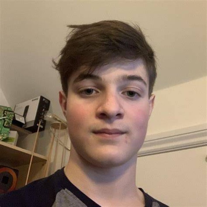 Tubbo Biography