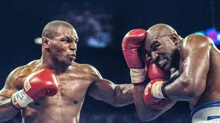 Is Lakiha Spicer related to Muhammad Ali? 1 tyson